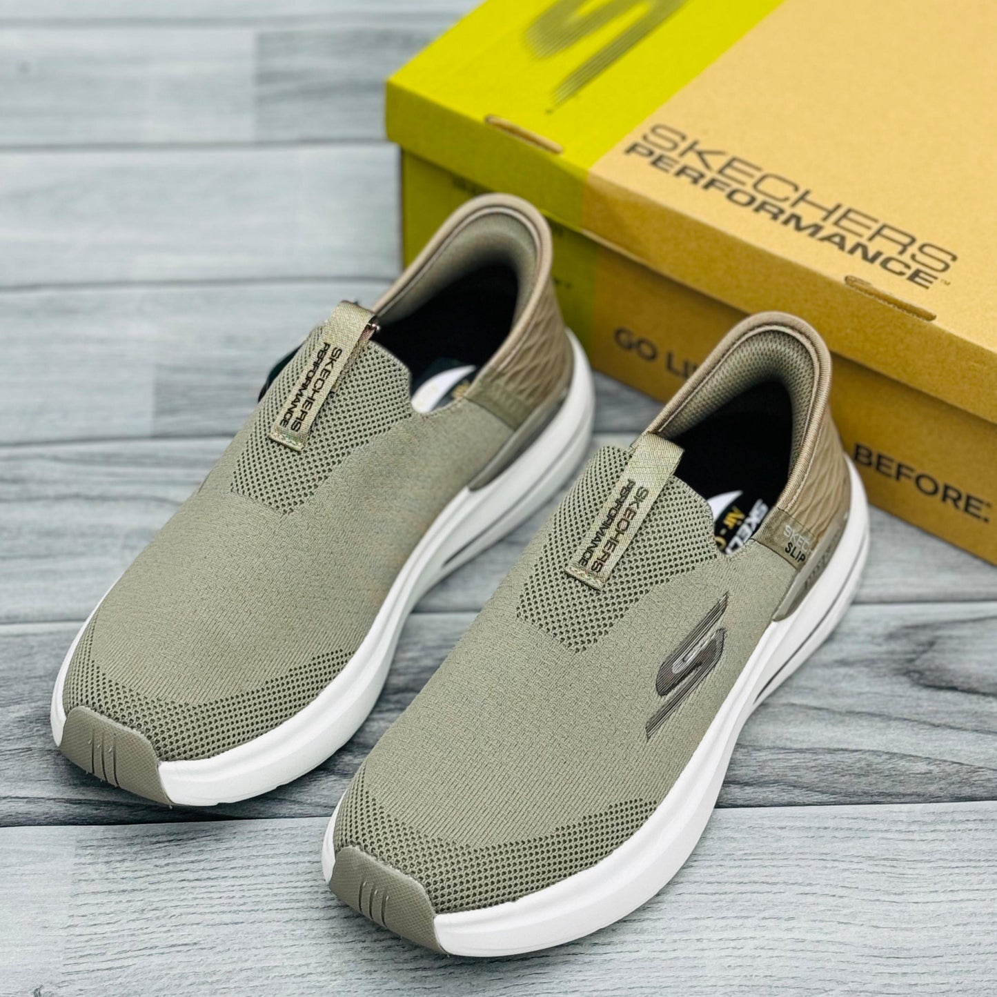 Skecherrs Hyper Burst Memory Foam-CAMEL