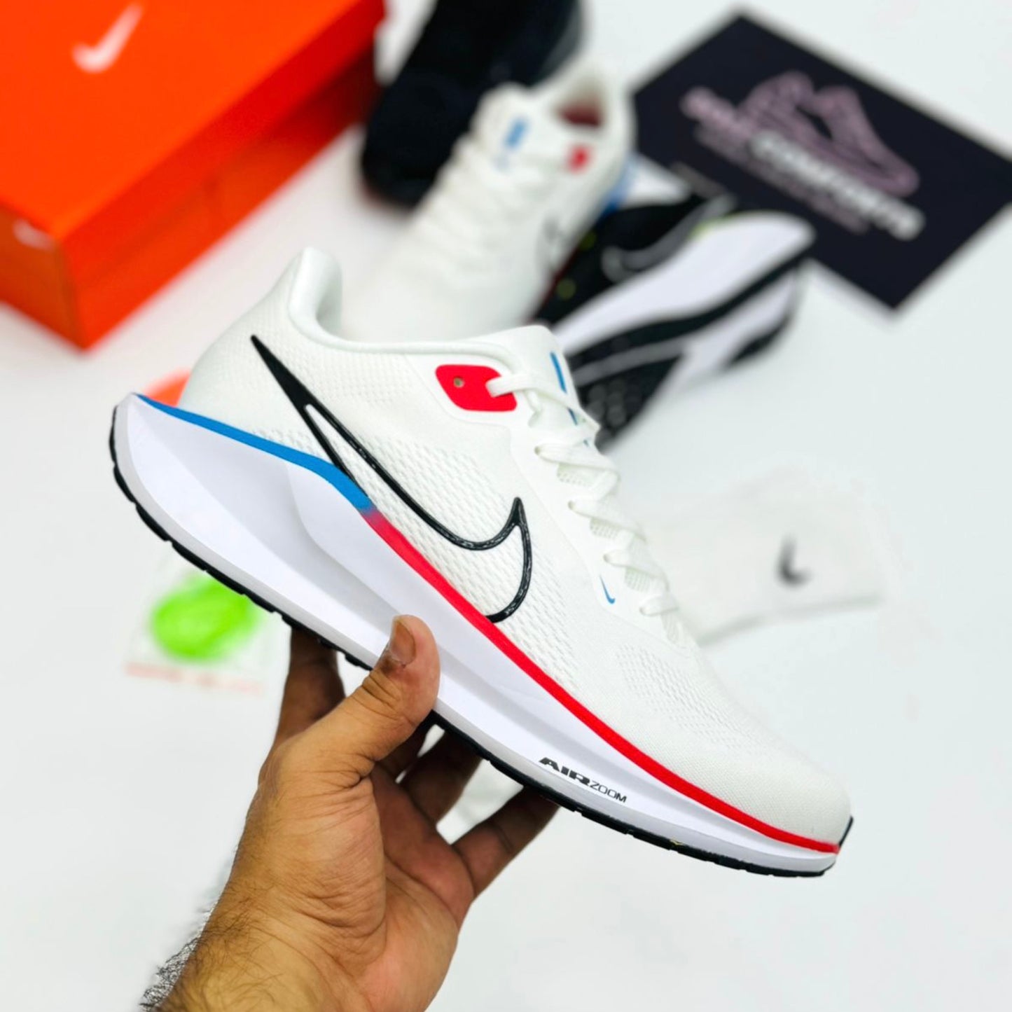 NK Pegasus 41 (White Multi)