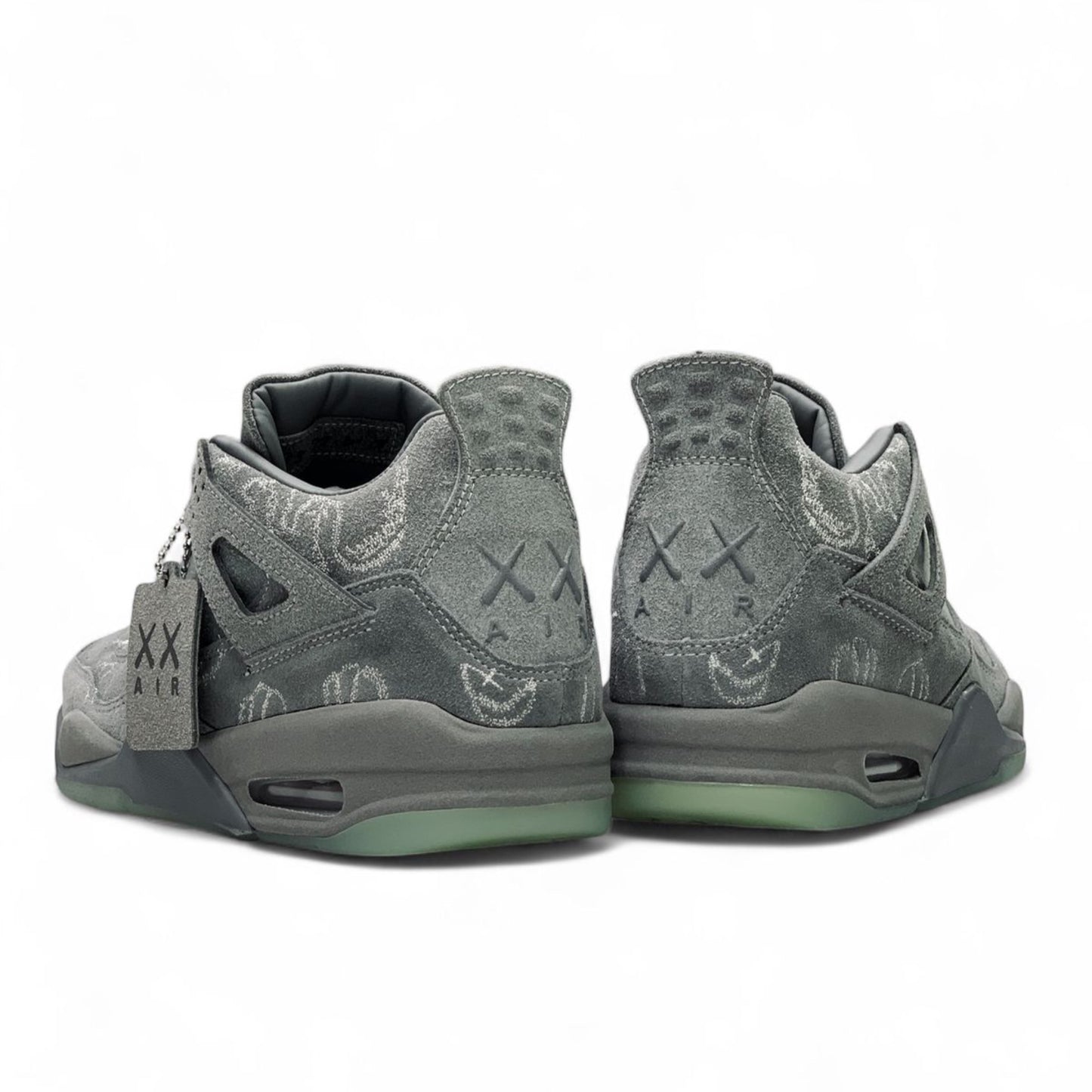 AJ 4 Retro “Kaws”