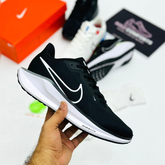 NK Pegasus 41 (Black& White)