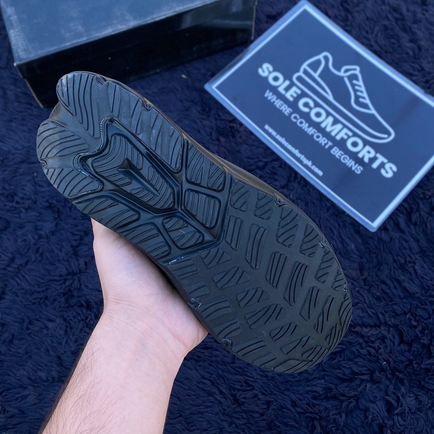 Hokaa Kawana Running Shoe “All Black”