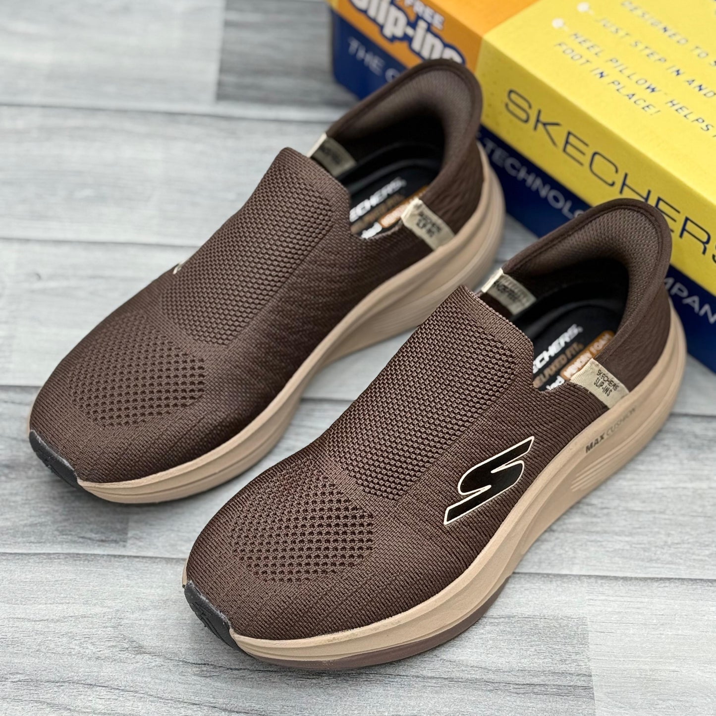 Skechers Slip ins-Archfit-Chocolate Brown