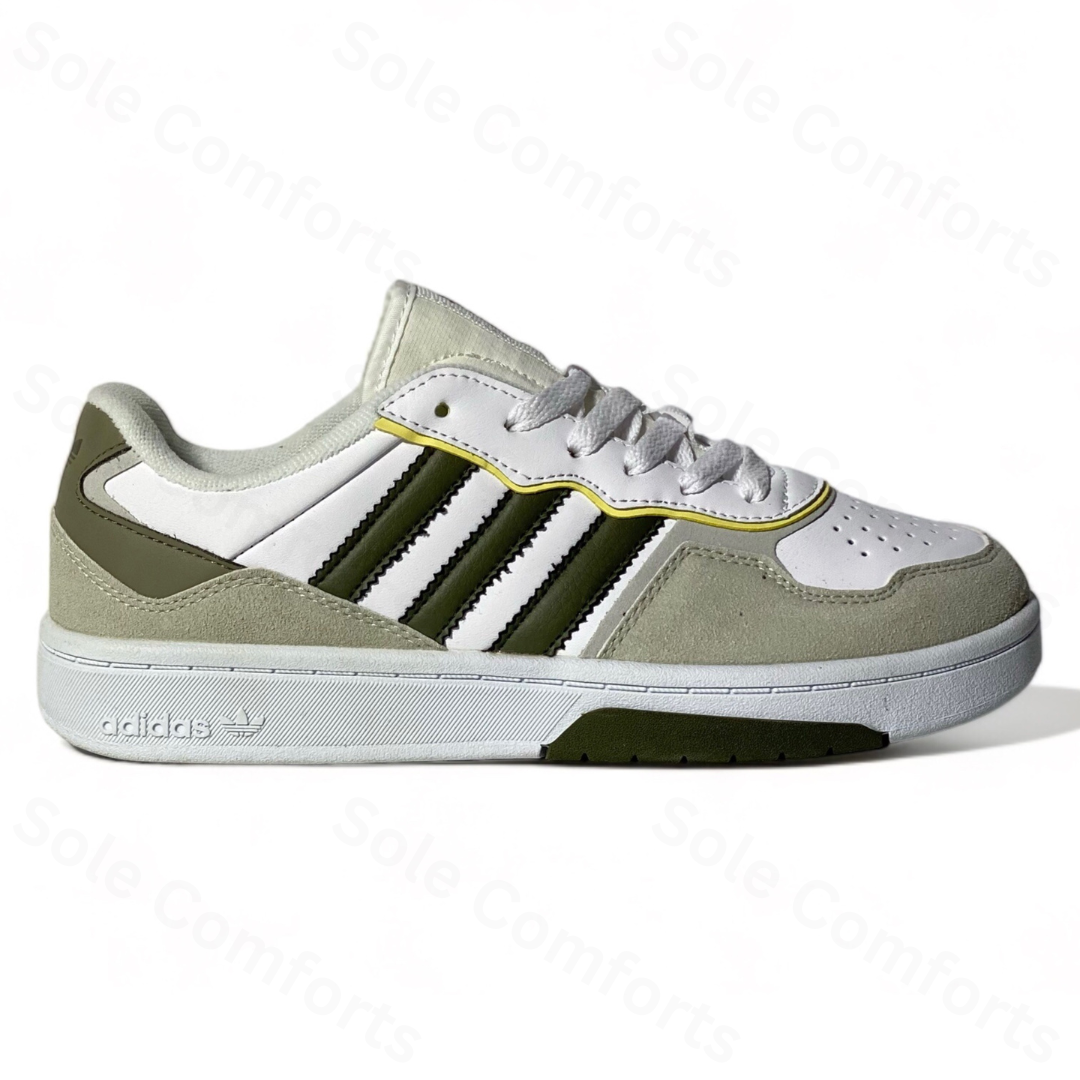 ADIDAS COURTIC TRAINERS®