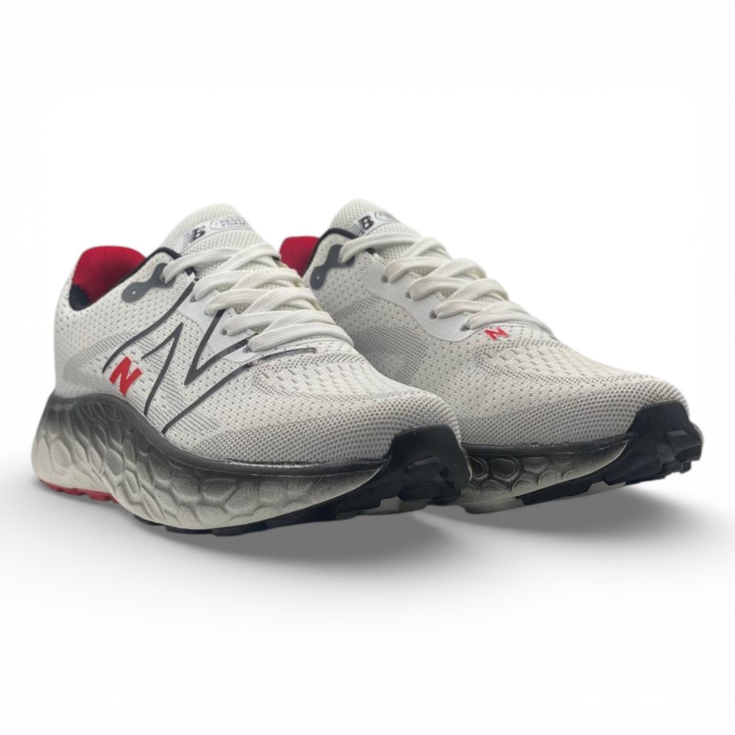 NB Fresh Foam X More v4 “White Black”