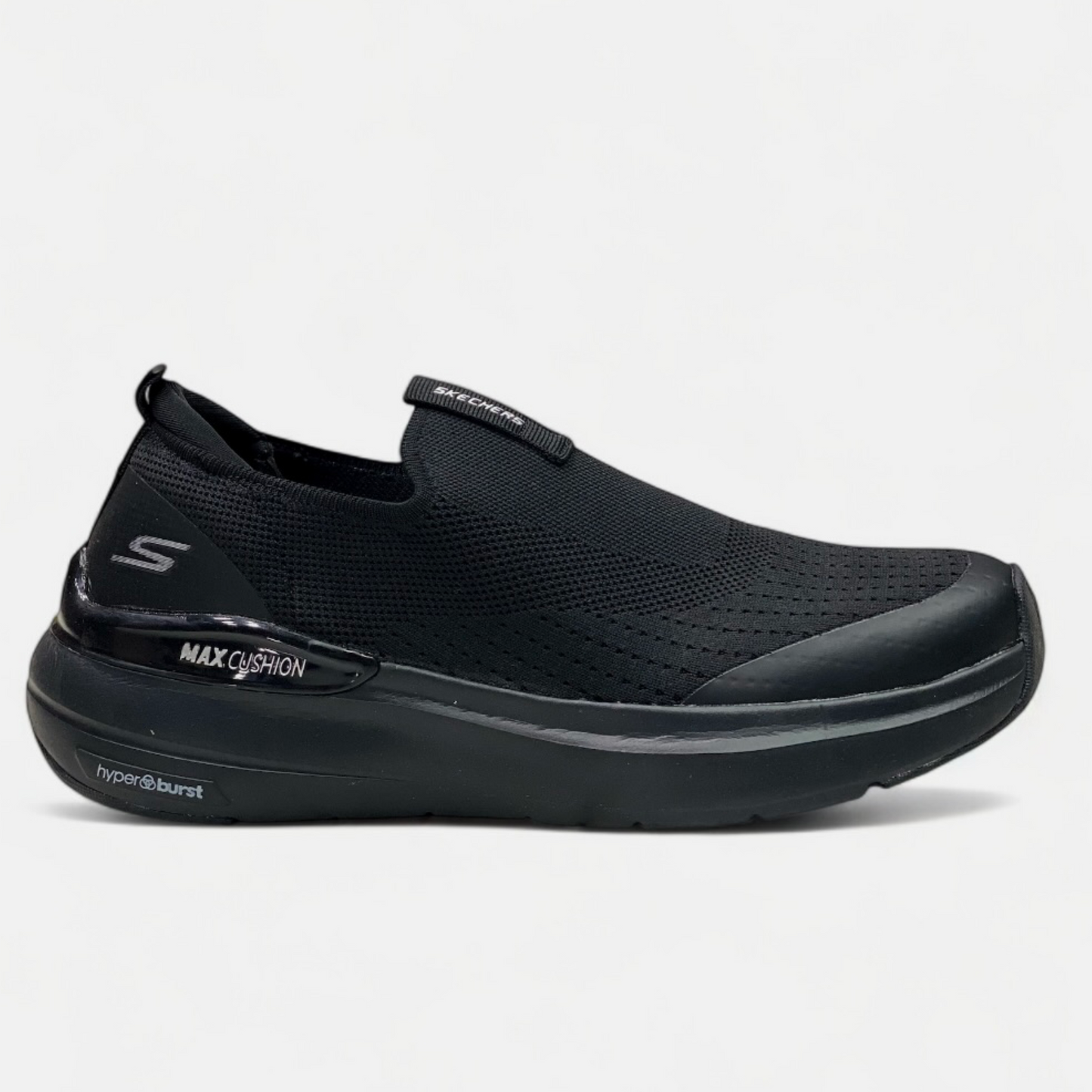 Sketchers Max Cushions “All Black”