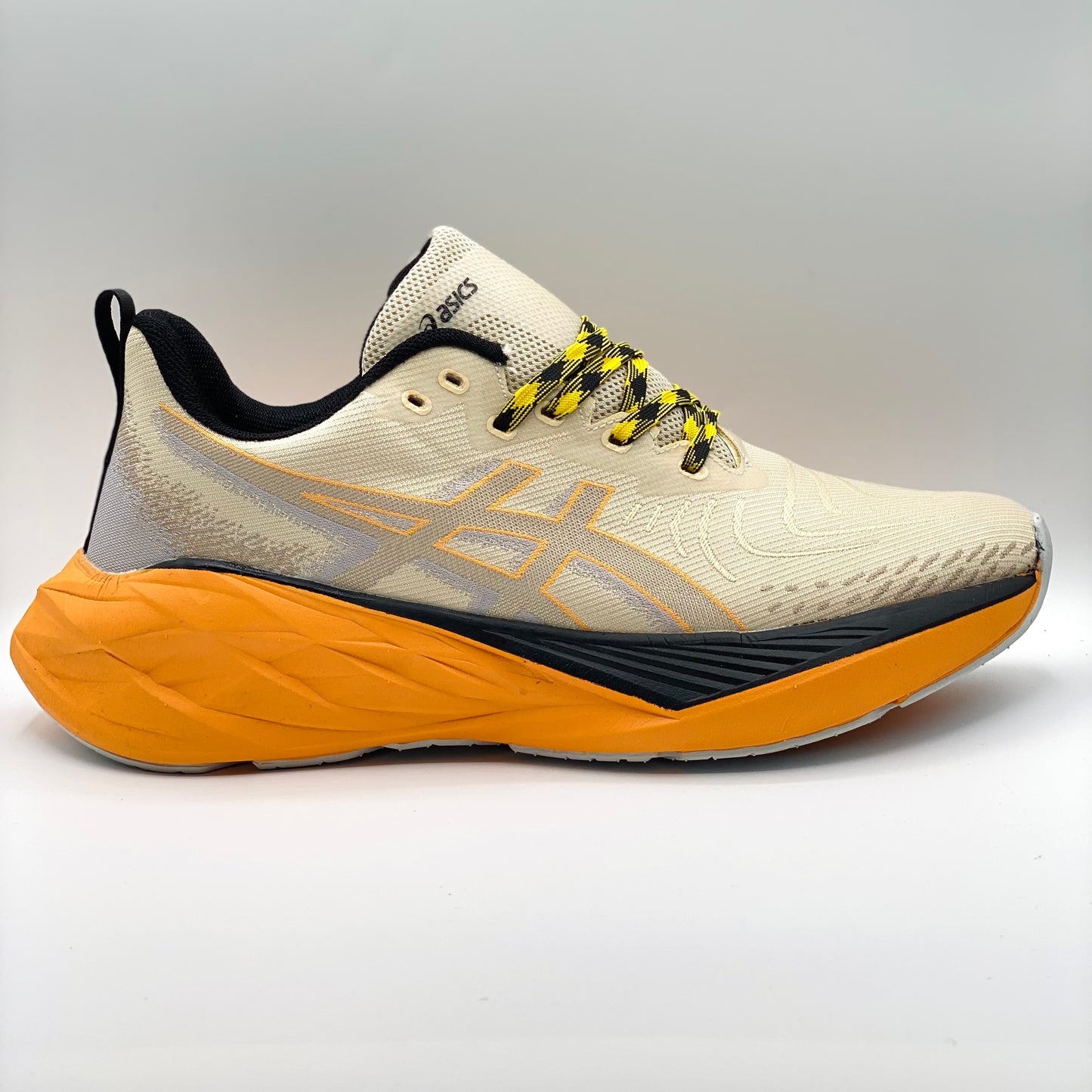 Asics Nova Blast 4 “Orange Yellow”
