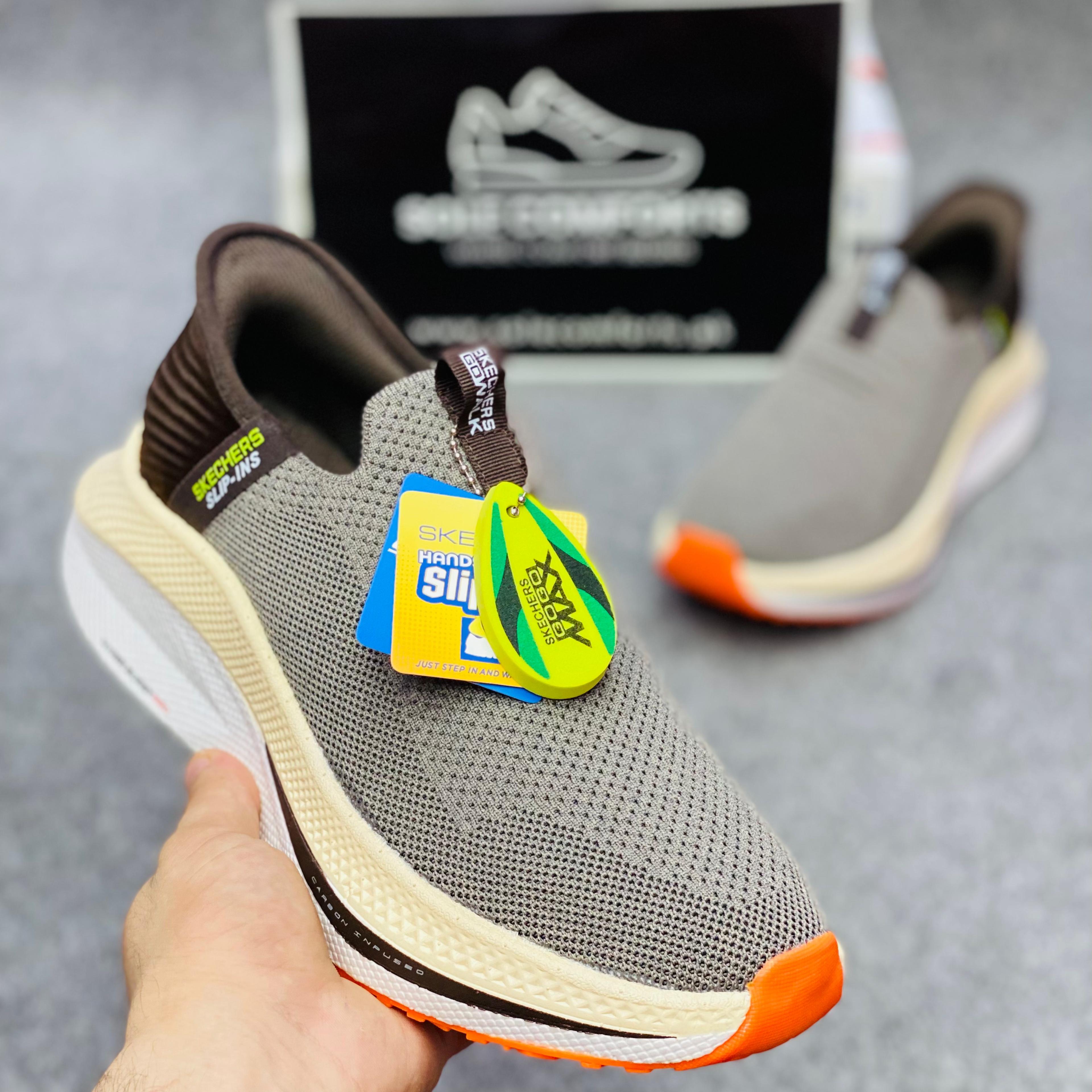 Skecherrs Hyper Burst Pro SLIP-INS
