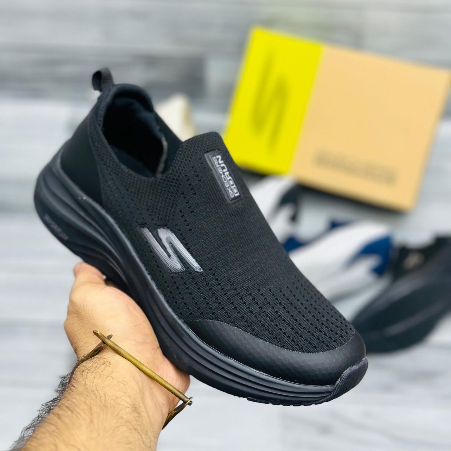 Skechers Go Run Vaporfoam - BLACK