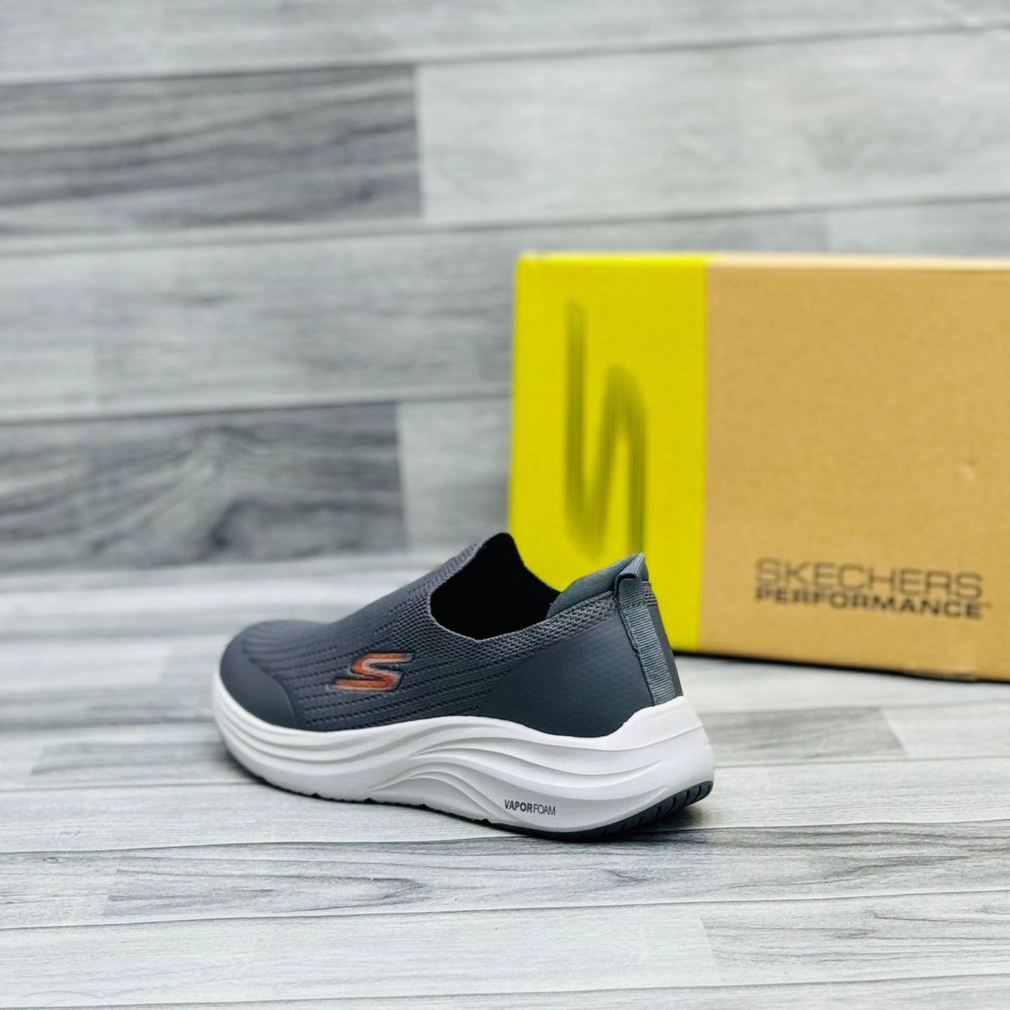 Skechers Go Run Vaporfoam - GREY